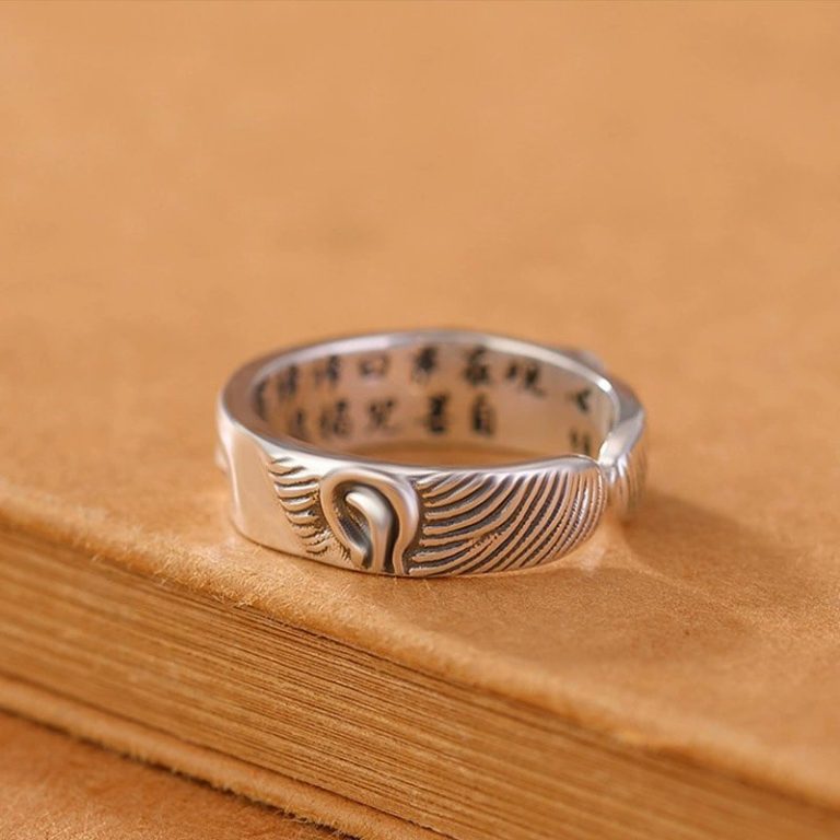 Bague Bouddha en argent ajustable avec cristal et gravure de lotus