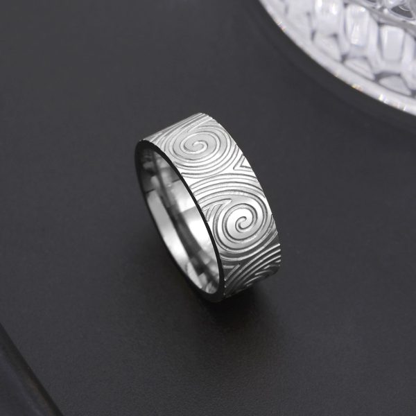 Bague à spirales ondulées gravées en relief en acier inoxydable argent ou doré 18 carats
