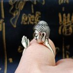 Bague bouddha en argent pour homme ajustable en alliage avec tête sculptée en prière
