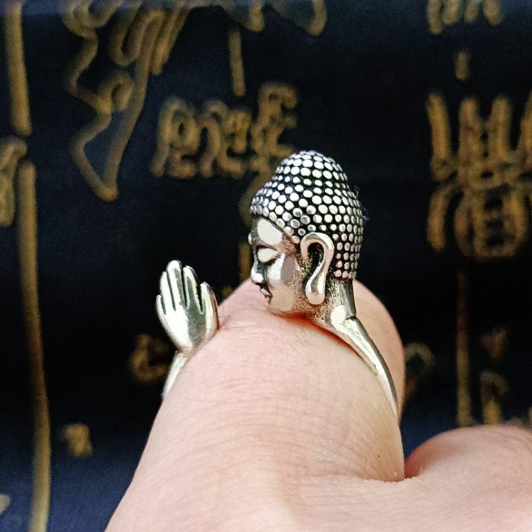 Bague bouddha en argent pour homme ajustable en alliage avec tête sculptée en prière
