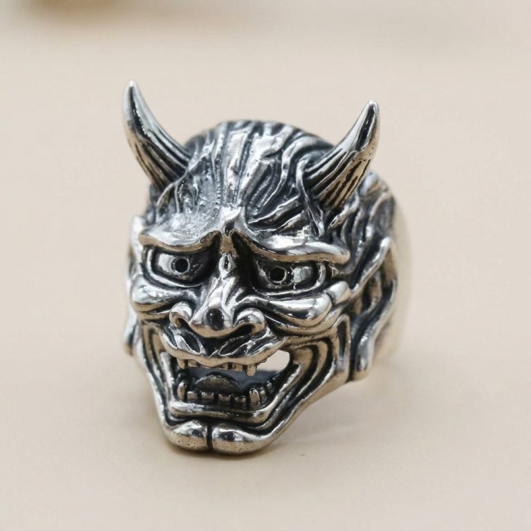 Bague-gothique-argentee-a-motif-de-masque-hannya-avec-cornes-picture-1-1