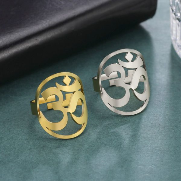 Bague spirituelle en acier inoxydable ajourée avec symbole Om ajustable