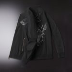 Blouson-aviateur-a-broderie-de-dragon-et-flammes-dorees-au-dos-avec-col-montant-picture-2