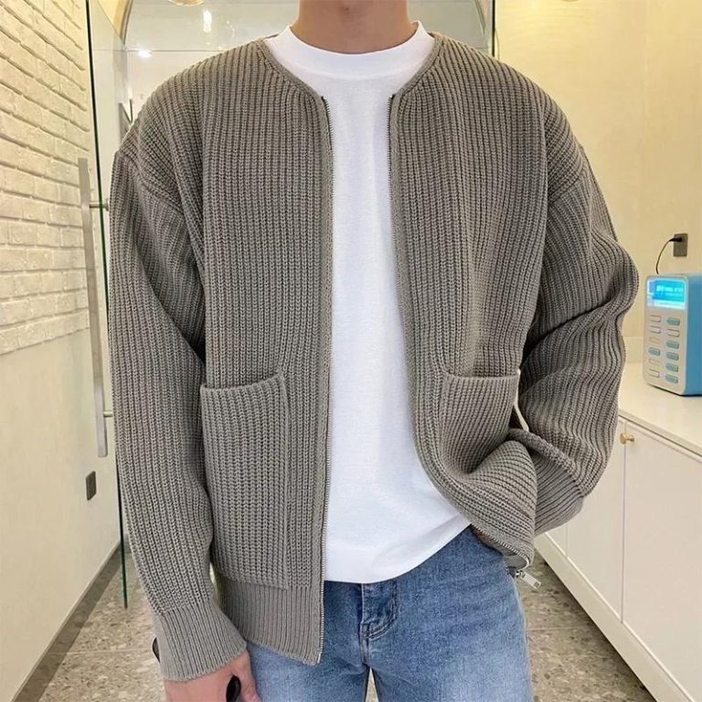 Blouson-type-bomber-en-maille-cotelee-avec-fermeture-zippee-et-poches-laterales-picture-9