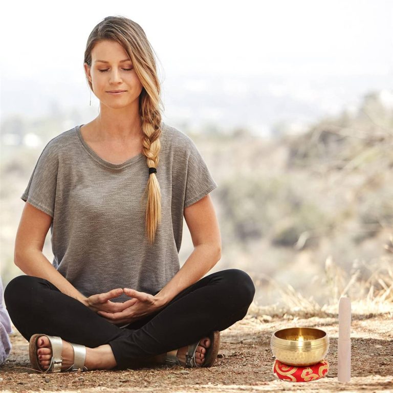 Bol-chantant-tibetain-432-hz-en-metal-dore-fait-main-pour-la-meditation-et-le-yo-picture-4