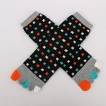 Chaussettes-a-cinq-doigts-en-coton-a-motifs-de-carres-multicolores-et-orteils-en-picture-13