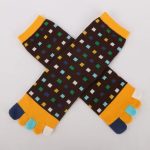 Chaussettes-a-cinq-doigts-en-coton-a-motifs-de-carres-multicolores-et-orteils-en-picture-9