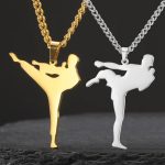 Collier-arts-martiaux-avec-pendentif-coup-de-pied-lateral-en-acier-inoxydable-aj-picture-1