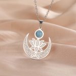 Collier-croissant-de-lune-en-acier-plaque-or-avec-fleur-de-lotus-et-pierre-turqu-picture-2