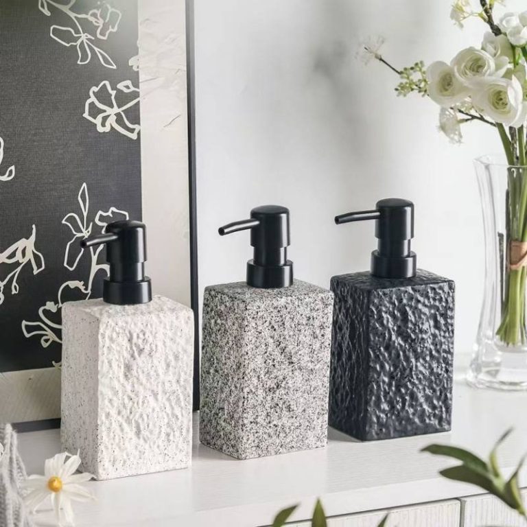 Distributeur-de-savon-liquide-en-ceramique-texturee-pour-salle-de-bain-style-min-picture-1