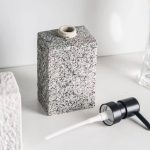 Distributeur-de-savon-liquide-en-ceramique-texturee-pour-salle-de-bain-style-min-picture-3