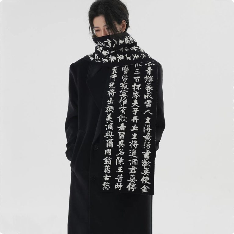 Écharpe longue à calligraphie japonaise sur fond bicolore en tricot nylon et viscose