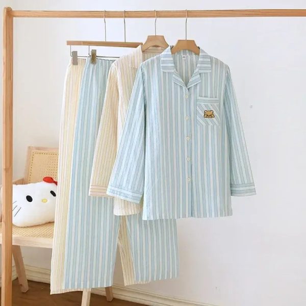 Pyjama femme coton à rayures ou fleurs