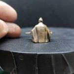 Figurine-miniature-de-musicien-au-guqin-japonais-en-laiton-patine-picture-2