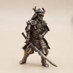 Figurine-samourai-en-bronze-patine-avec-armure-complete-picture-1-1