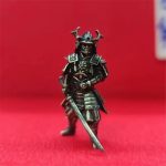 Figurine-samourai-en-bronze-patine-avec-armure-complete-picture-1