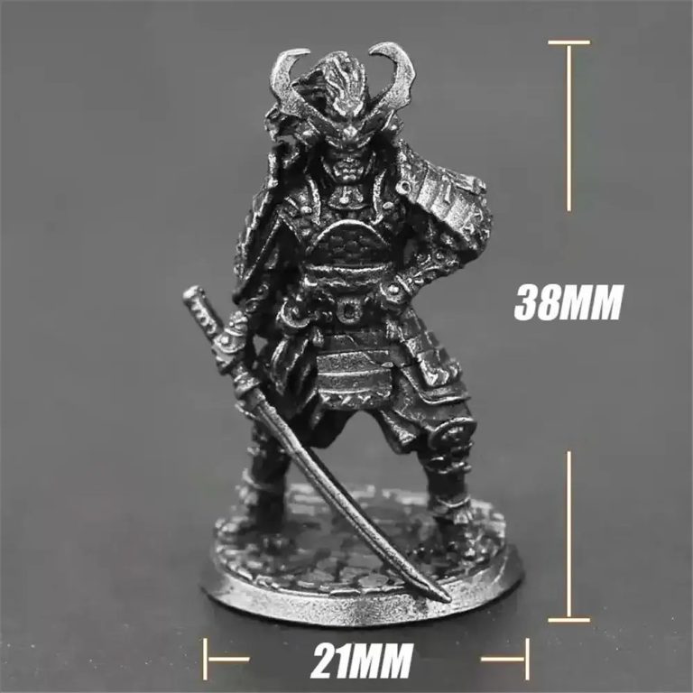 Figurine-samourai-miniature-en-metal-avec-armure-traditionnelle-japonaise-picture-3