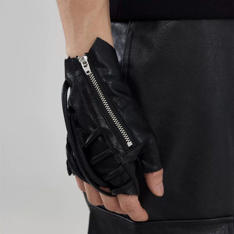 Gants-sans-doigts-en-cuir-a-effet-matelasse-et-zip-argente-picture-2