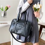 Grand-sac-bandouliere-femme-en-cuir-PU-structure-style-japonais-picture-4