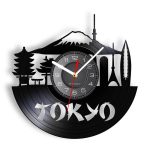 Horloge-murale-en-disque-vinyle-avec-skyline-de-Tokyo-picture-1