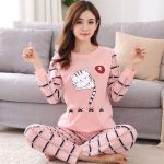Kawaii-pyjama-set-ample-et-confortable-a-motifs-dours-chat-lapin-et-panda-picture-6