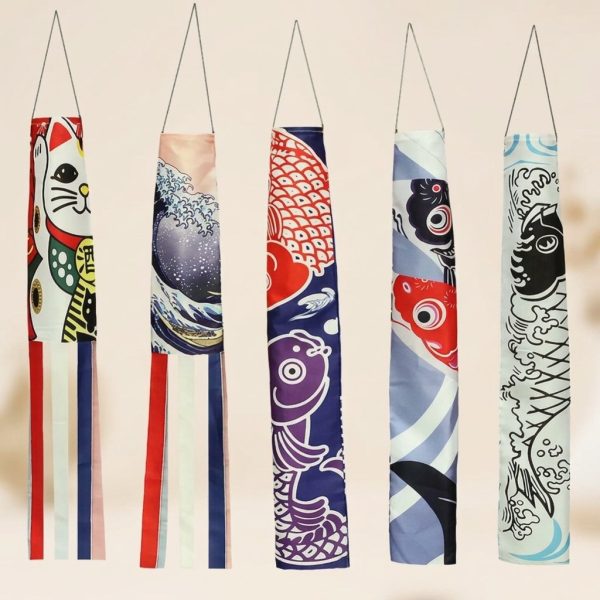 Koinobori traditionnel décoratif à suspendre avec motifs japonais