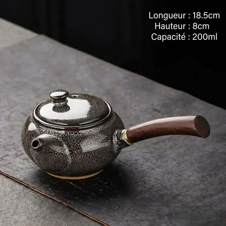 Kyusu-en-ceramique-japonaise-a-finition-brillante-avec-manche-en-bois-pour-the-O-technique-4334