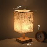 Lampe-japonaise-traditionnelle-a-abat-jour-calligraphie-et-socle-en-bois-massif-picture-4