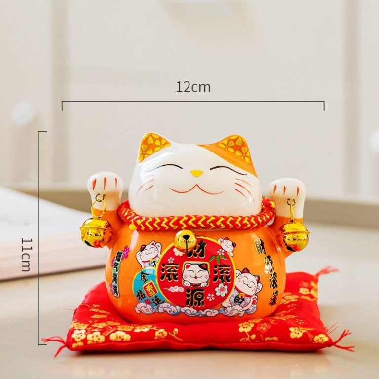 Maneki-neko-porte-bonheur-en-ceramique-emaillee-avec-tirelire-et-coussin-picture-7