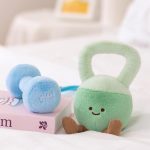 Mini-peluche-kawaii-haltere-ou-kettlebell-avec-visage-souriant-picture-3