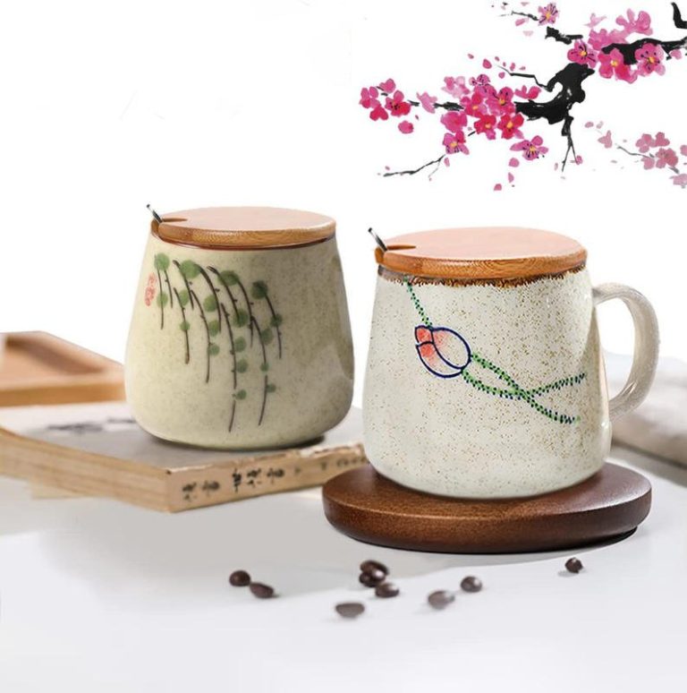 Mug-a-the-japonais-en-ceramique-artisanale-avec-couvercle-en-bambou-et-motifs-pe-picture-1