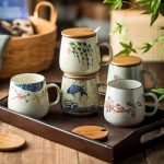 Mug-a-the-japonais-en-ceramique-artisanale-avec-couvercle-en-bambou-et-motifs-pe-picture-2