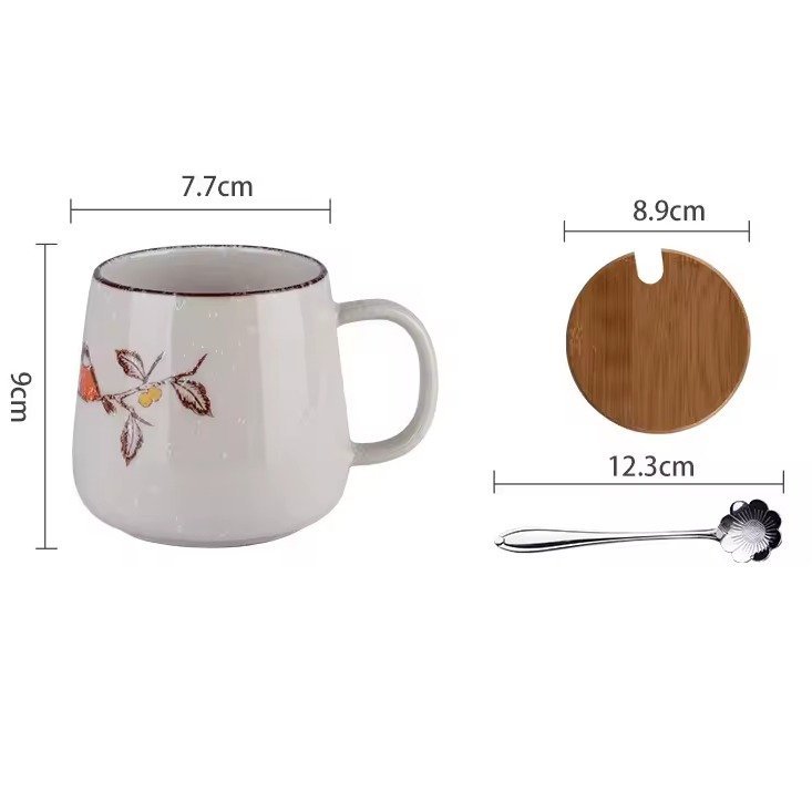 Mug à thé japonais en céramique artisanale avec couvercle en bambou et motifs peints à la main