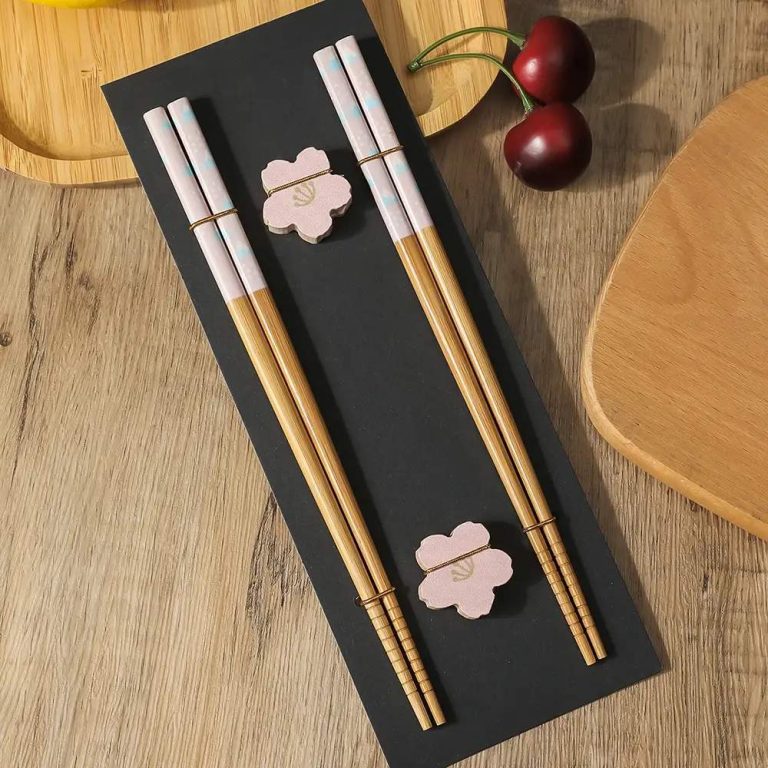 Paire-de-baguettes-japonaises-en-bambou-design-avec-motifs-traditionnels-picture-6