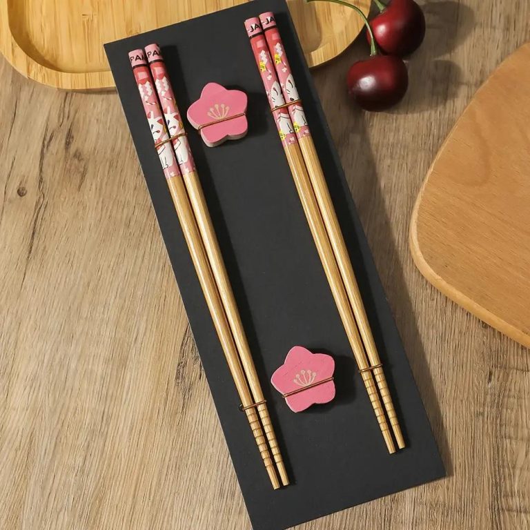 Paire-de-baguettes-japonaises-en-bambou-design-avec-motifs-traditionnels-picture-8
