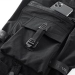 Pantalon-a-sangles-ajustables-et-poches-zippees-pour-un-style-streetwear-urbain-picture-4
