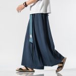 Pantalon-large-de-style-japonais-avec-ruban-contraste-orne-de-medaillons-picture-1