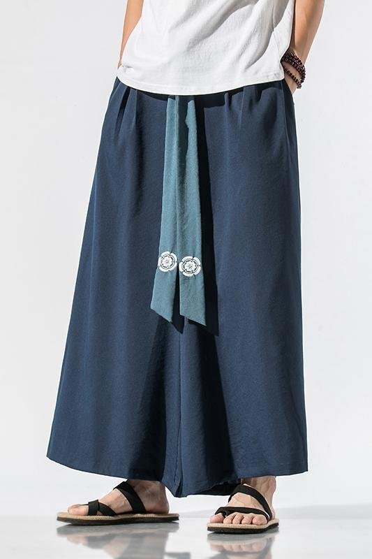 Pantalon-large-de-style-japonais-avec-ruban-contraste-orne-de-medaillons-picture-3
