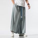 Pantalon-large-de-style-japonais-avec-ruban-contraste-orne-de-medaillons-picture-5