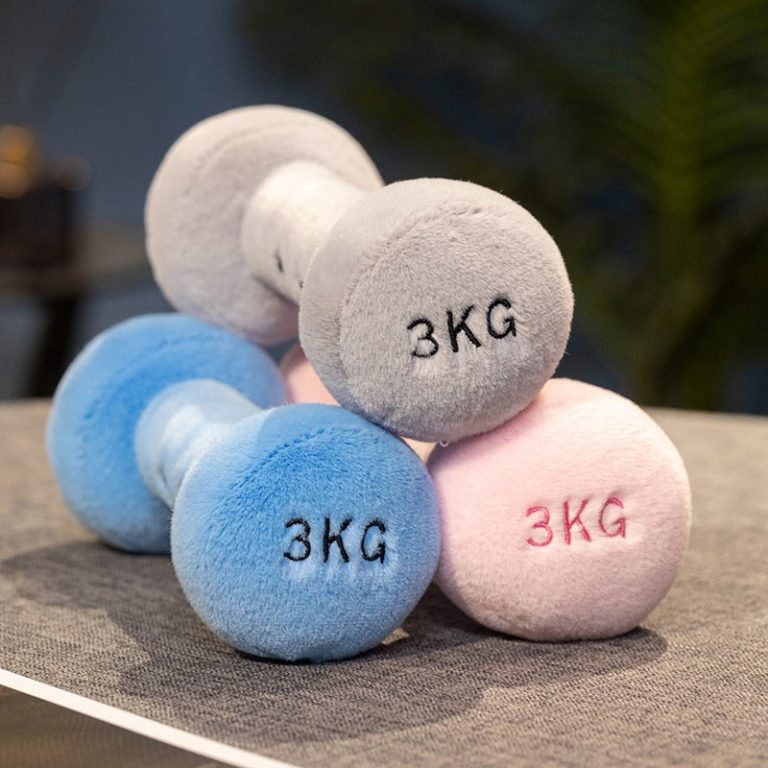 Peluche-kettlebell-et-haltere-a-visage-souriant-pour-decorer-un-coin-sport-picture-5