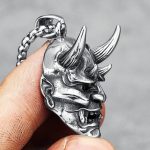 Pendentif-oni-en-acier-inoxydable-avec-masque-demoniaque-aux-cornes-recourbees-s-picture-4