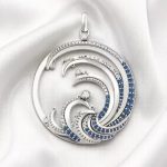 Pendentif rond zircone bleue en argent 925 à motif de vague