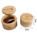 Petit pot à épices en bambou naturel avec couvercle et cuillère assortie