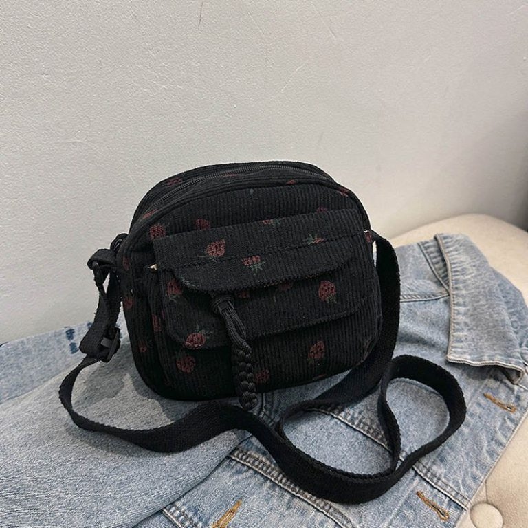 Petit-sac-bandouliere-en-velours-cotele-au-format-compact-picture-9