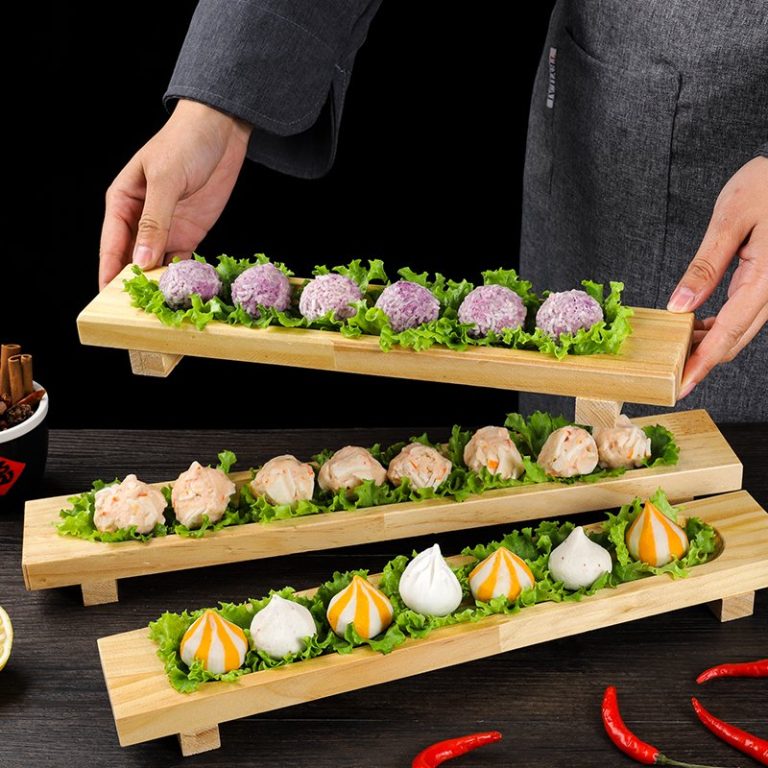 Plateau-de-presentation-en-bois-naturel-avec-rigole-centrale-pour-dim-sum-et-rav-picture-1
