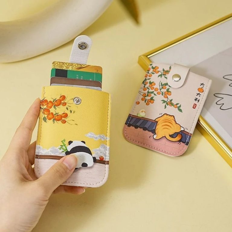 Porte-cartes-pour-femme-en-cuir-a-motifs-floraux-et-animaliers-inspires-de-lart-picture-2