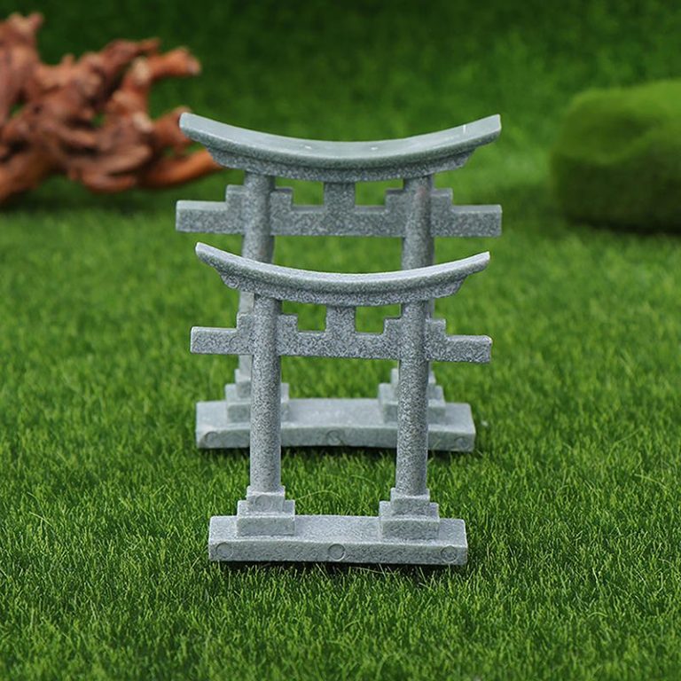 Portique-japonais-torii-en-resine-texturee-pour-scene-zen-ou-jardin-miniature-picture-3