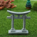 Portique-japonais-torii-en-resine-texturee-pour-scene-zen-ou-jardin-miniature-picture-4