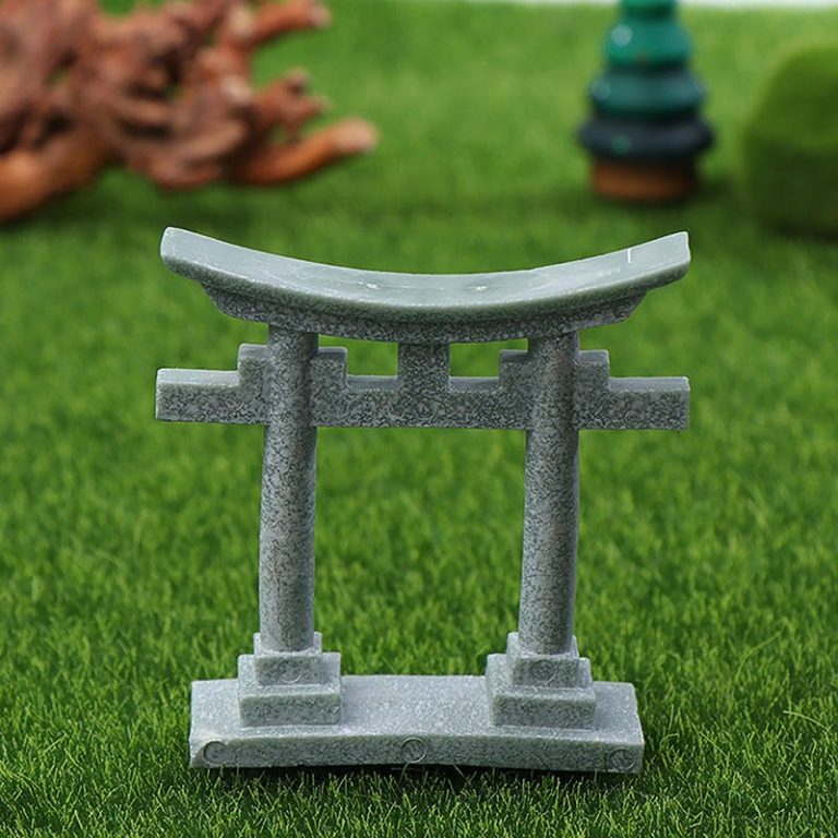 Portique-japonais-torii-en-resine-texturee-pour-scene-zen-ou-jardin-miniature-picture-4