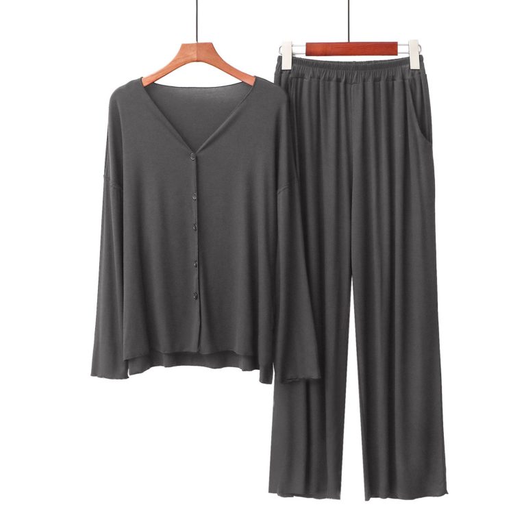Pyjama-femme-en-coton-a-coupe-ample-et-bordures-ondulees-picture-7